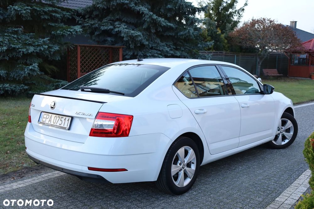 Skoda Octavia 1.5 TSI GPF ACT Ambition - 4