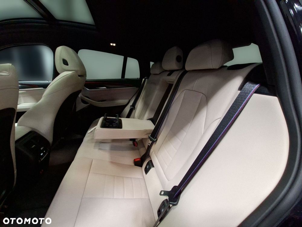 BMW X4 - 17