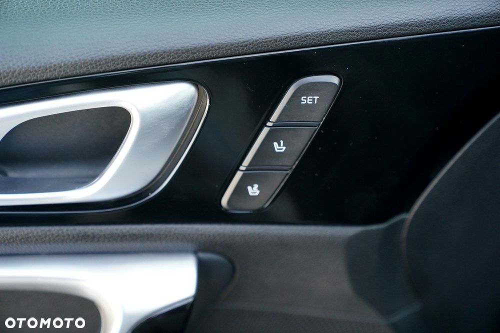 Kia XCeed - 15