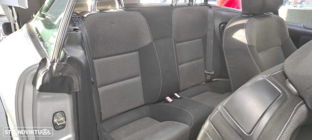 Peugeot 207 CC 1.6 16V - 22