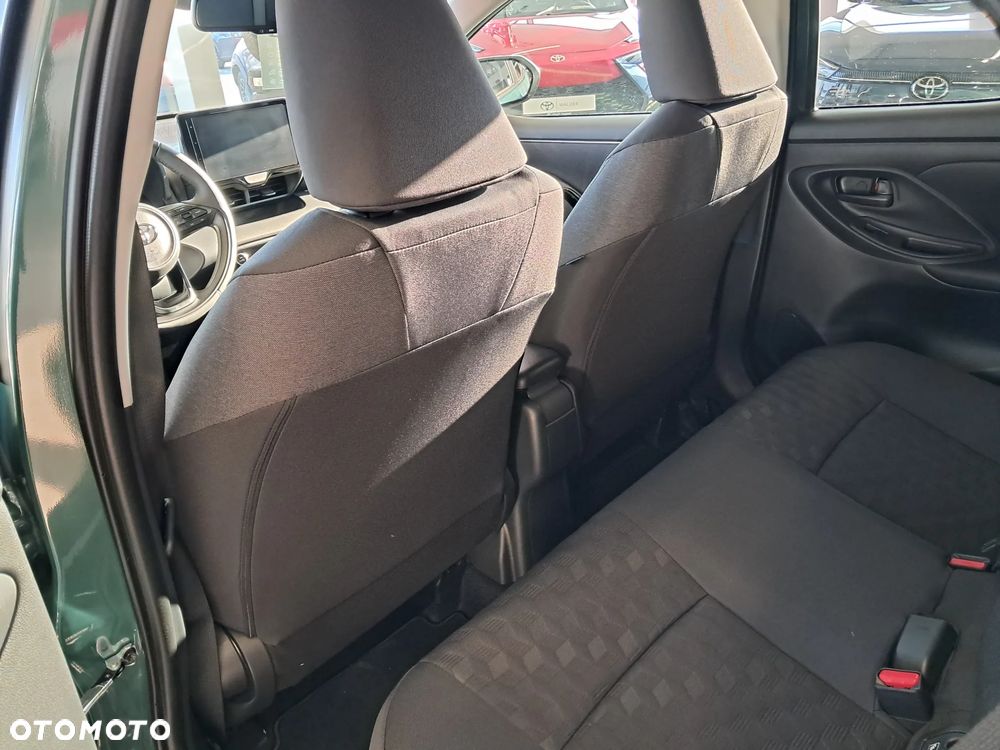 Toyota Yaris Hybrid 1.5 Style - 23
