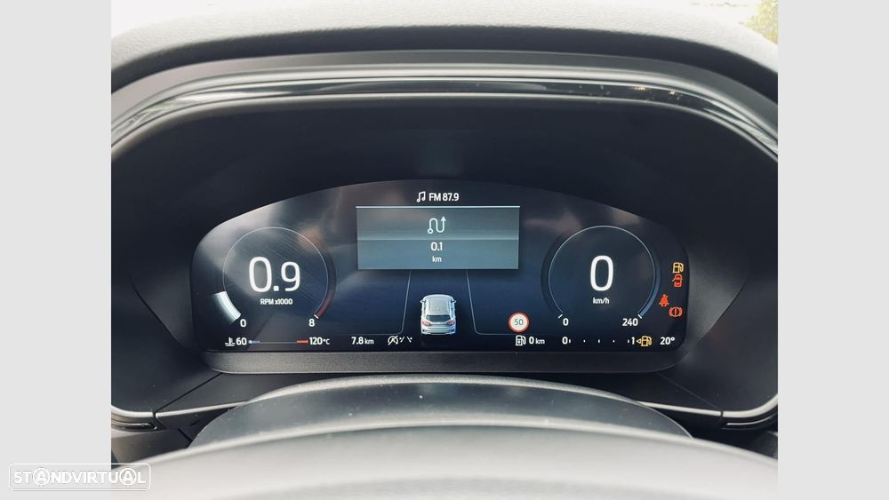 Ford Focus 1.0 EcoBoost MHEV ST-Line X - 5