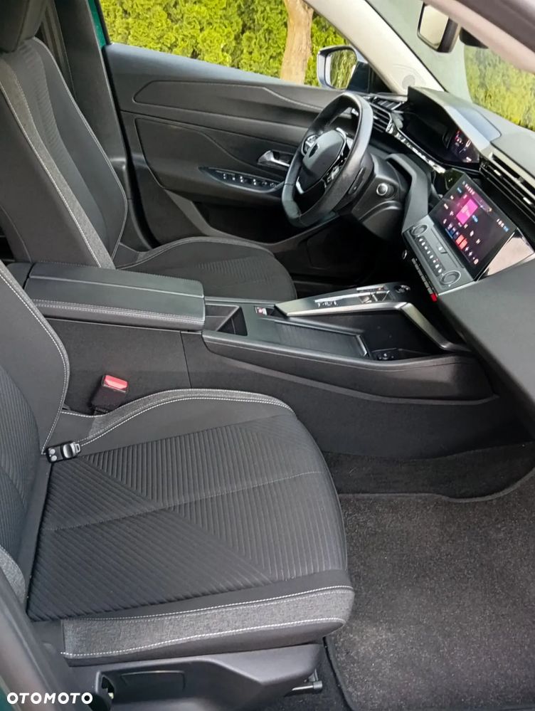 Peugeot 308 1.2 PureTech Active Pack S&S EAT8 - 12