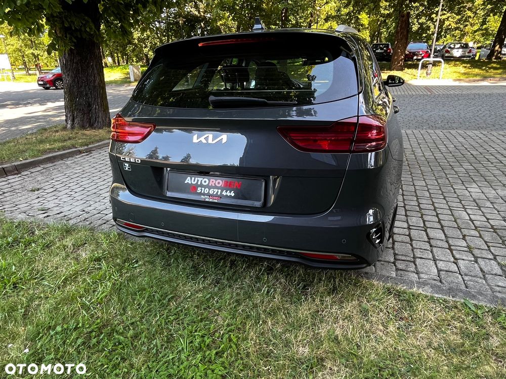 Kia Ceed 1.5 T-GDI M - 19