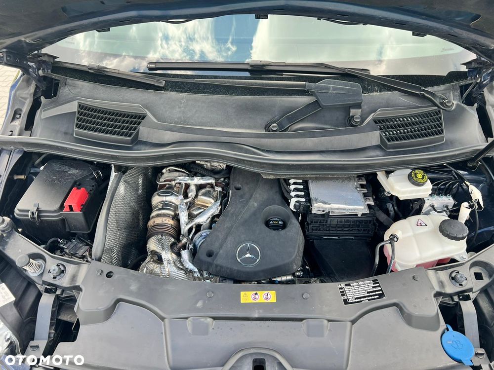 Mercedes-Benz Klasa V 300 d 4-Matic 9G-Tronic (d³ugi) - 25