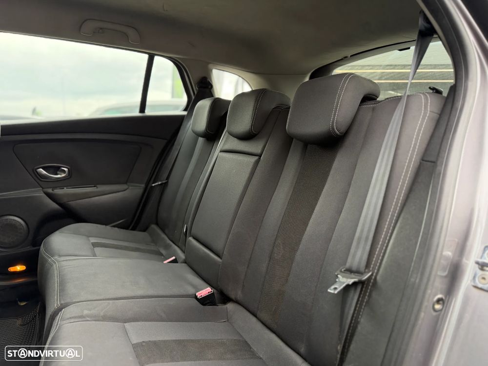 Renault Mégane Sport Tourer 1.5 dCi Dynamique - 10