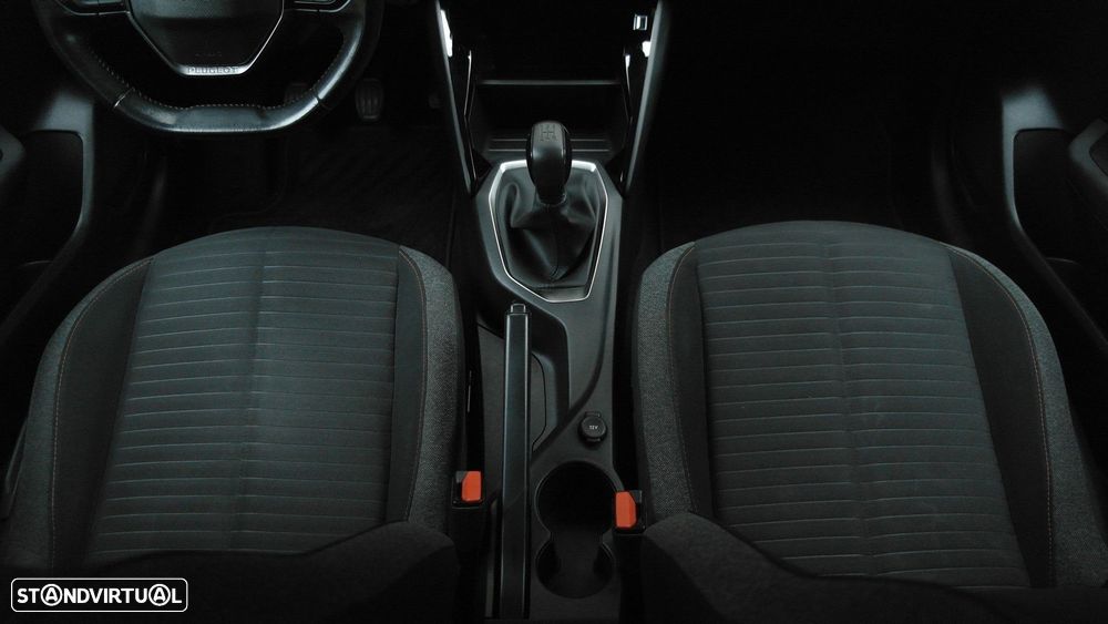 Peugeot 208 1.2 PureTech Active - 29