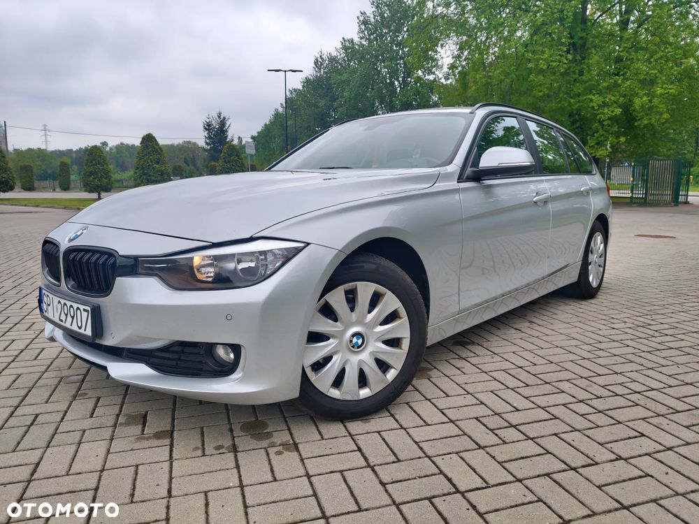 BMW Seria 3 318d - 1