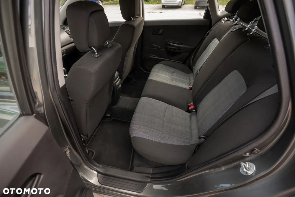 Kia Ceed 1.4 CVVT - 15