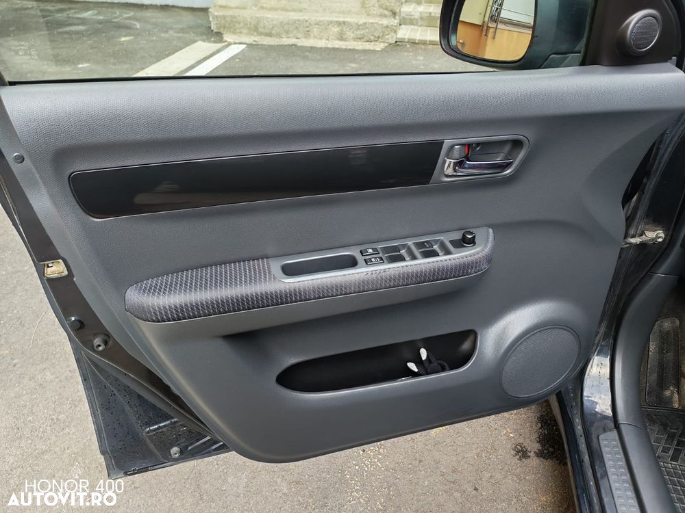 Suzuki Swift 1.3 GLX - 6