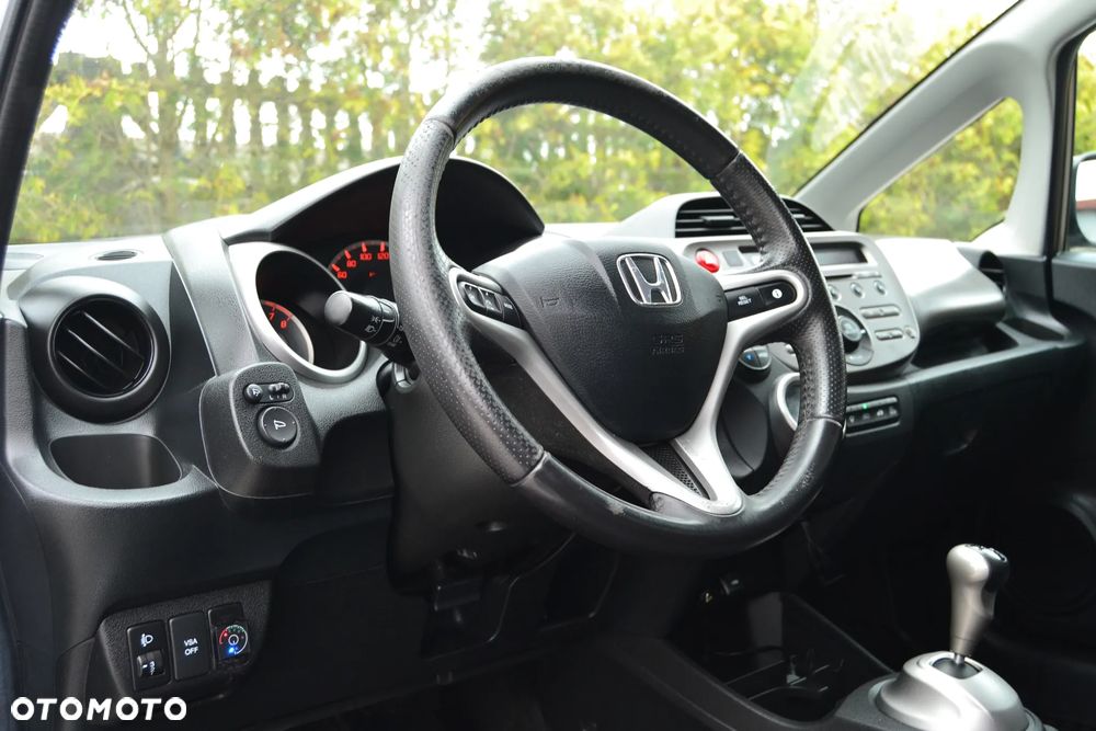Honda Jazz 1.4 Elegance CVT - 27