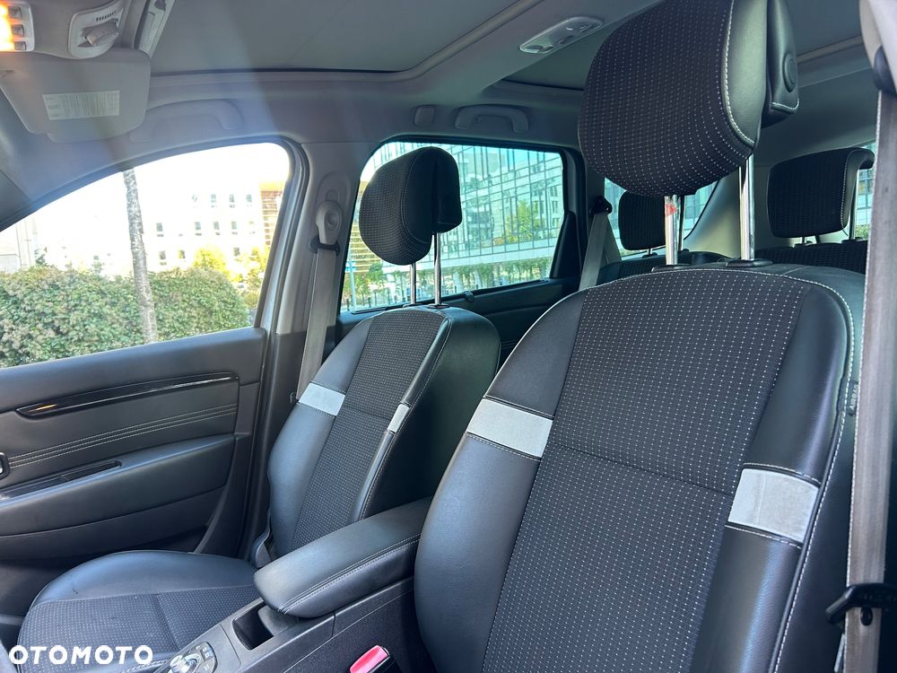 Renault Grand Scenic Gr 1.6 dCi Energy Bose Edition S&S - 19