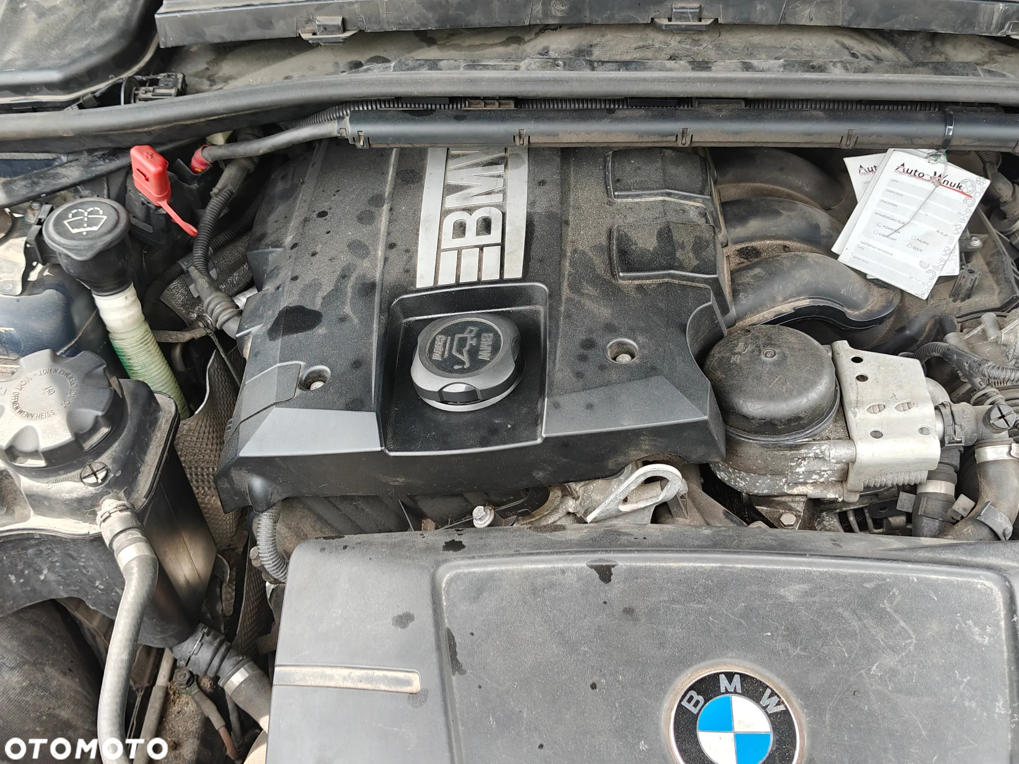 BMW Seria 3 318i - 18