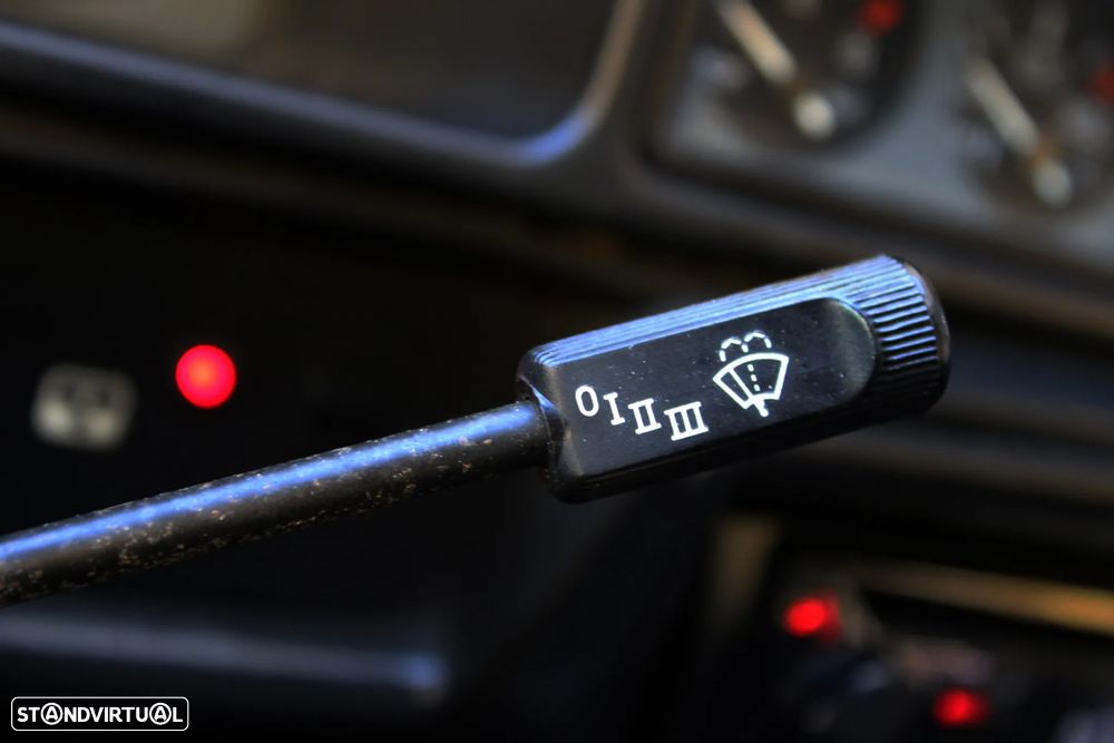 Lancia Delta 1.6 HF Turbo - 36