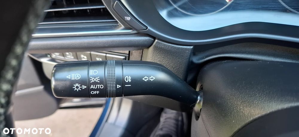 Mazda CX-30 SKYACTIV-X 2.0 M-Hybrid SELECTION - 17