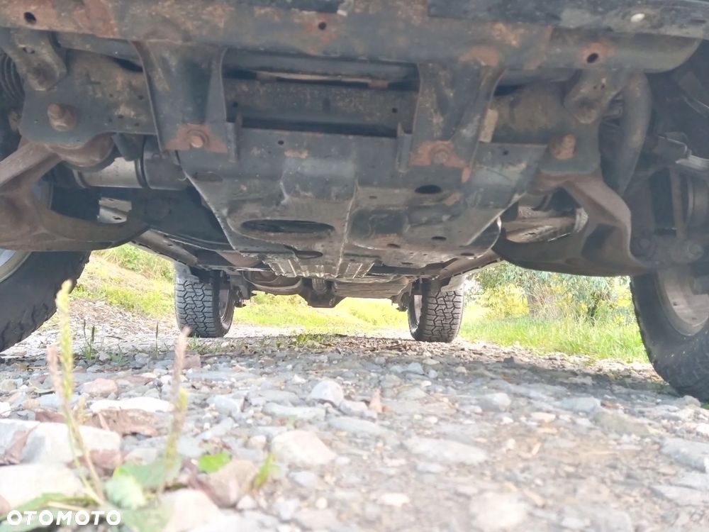 Jeep Cherokee 2.8 CRD Limited - 24