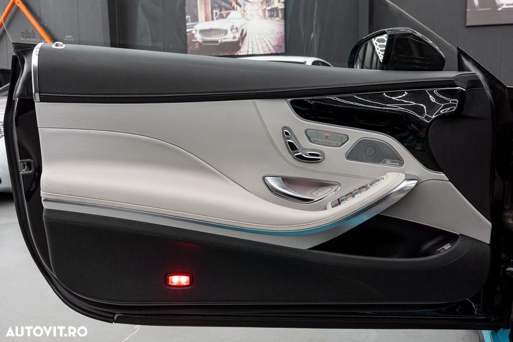Mercedes-Benz S 500 4MATIC Aut - 39