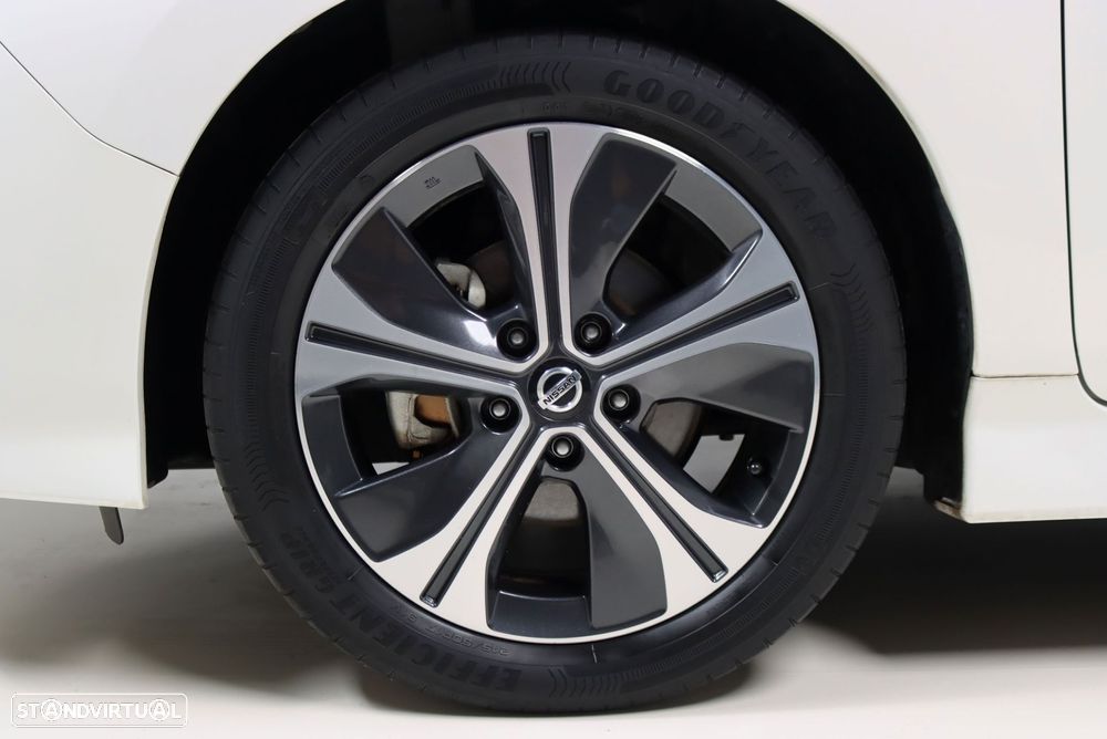 Nissan Leaf 40 kWh Tekna - 6