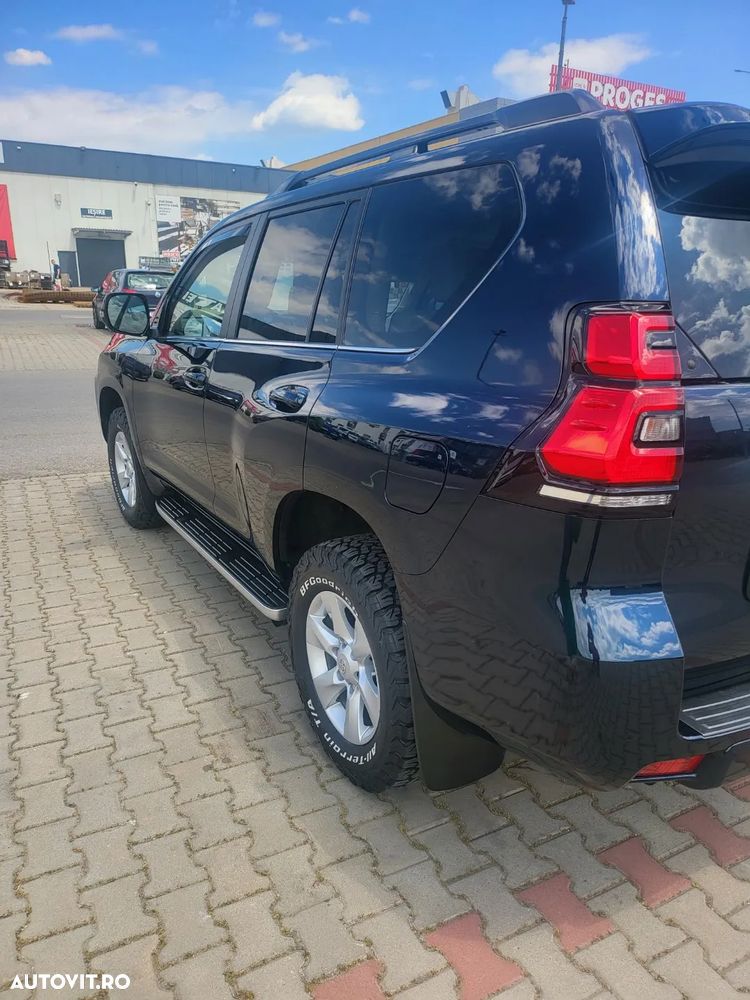Toyota Land Cruiser 2.8l D-4D 204 CP A/T 7 locuri Luxury AVS - 4