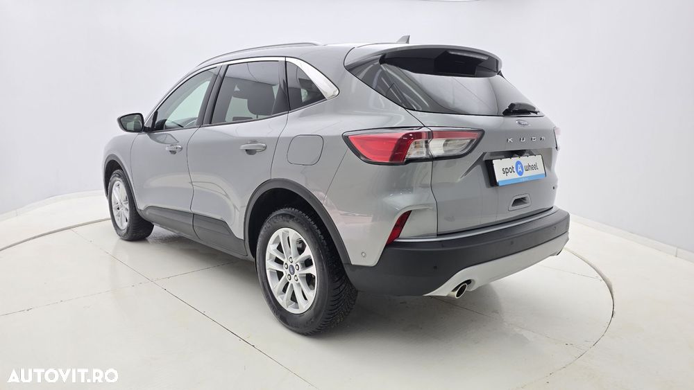 Ford Kuga - 8