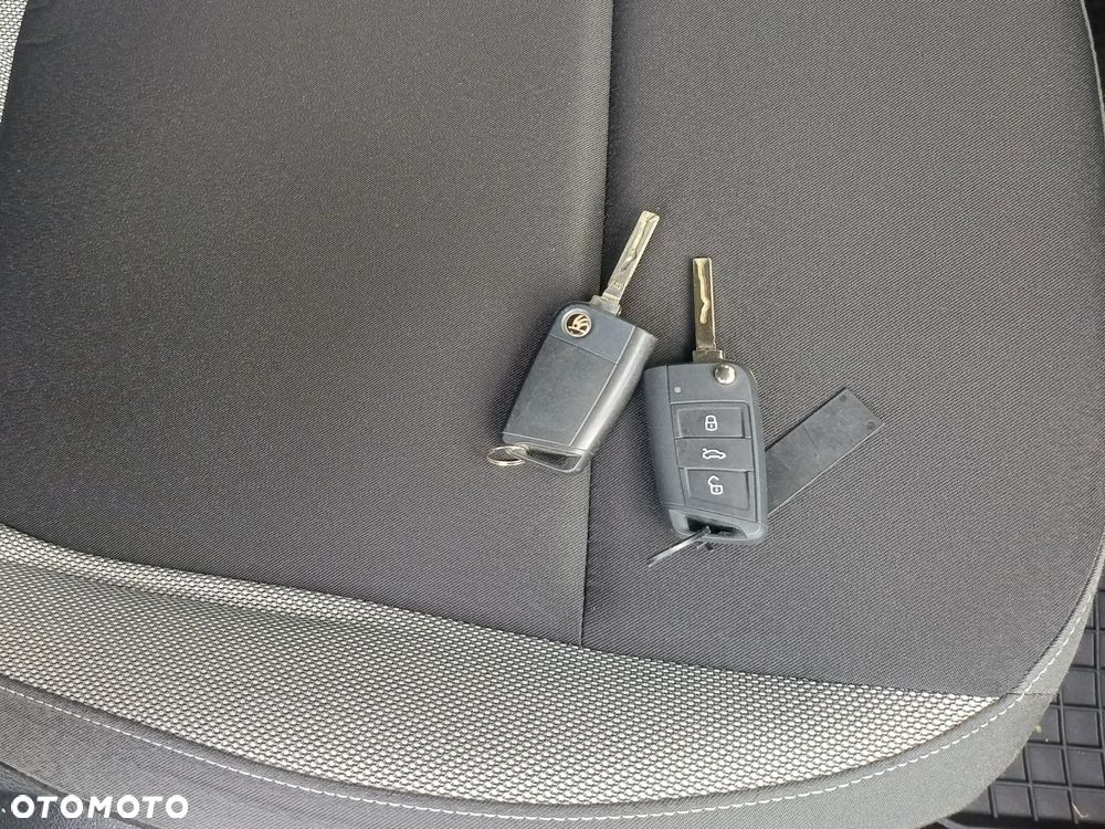 Skoda Fabia 1.0 TSI Active - 11