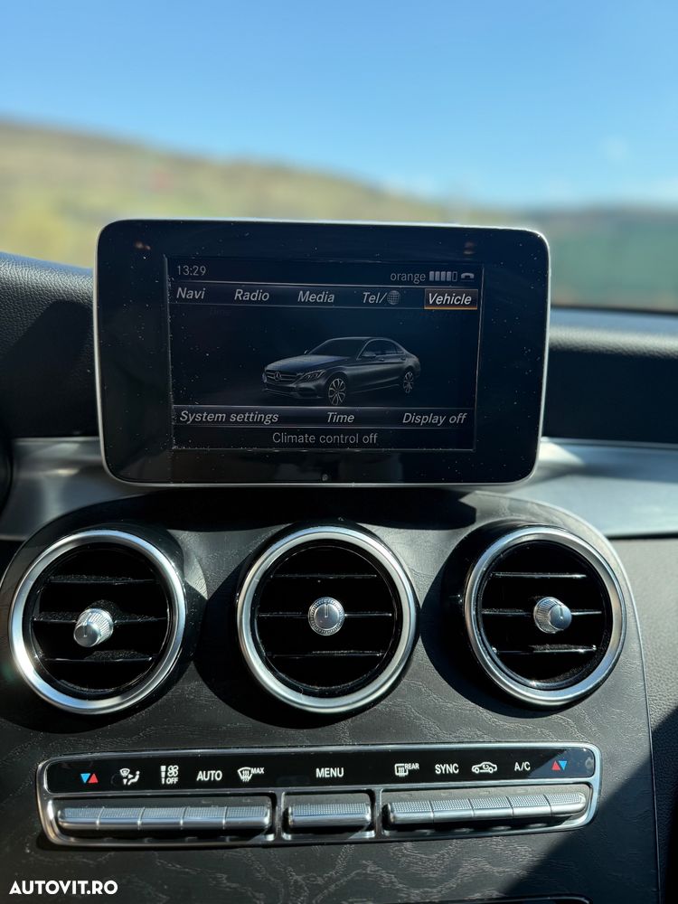 Mercedes-Benz C - 11