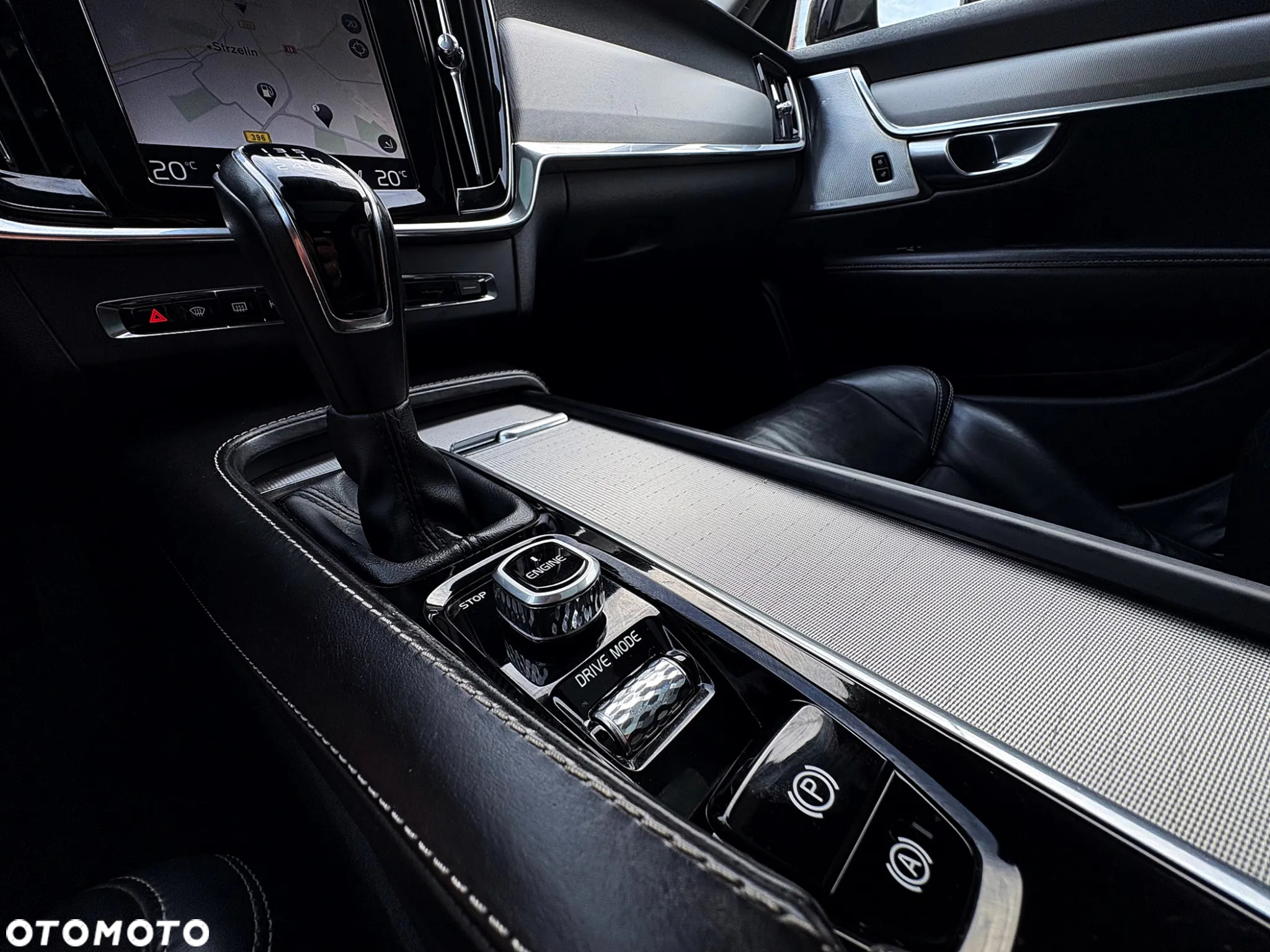 Volvo V90 D4 Inscription - 26