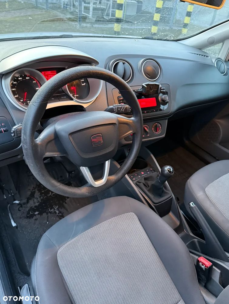 Seat Ibiza SC 1.4 16V Style - 8
