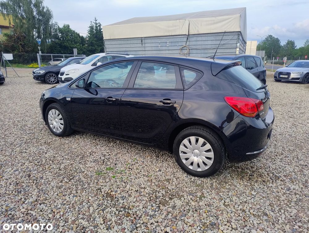 Opel Astra 1.6 Active - 3