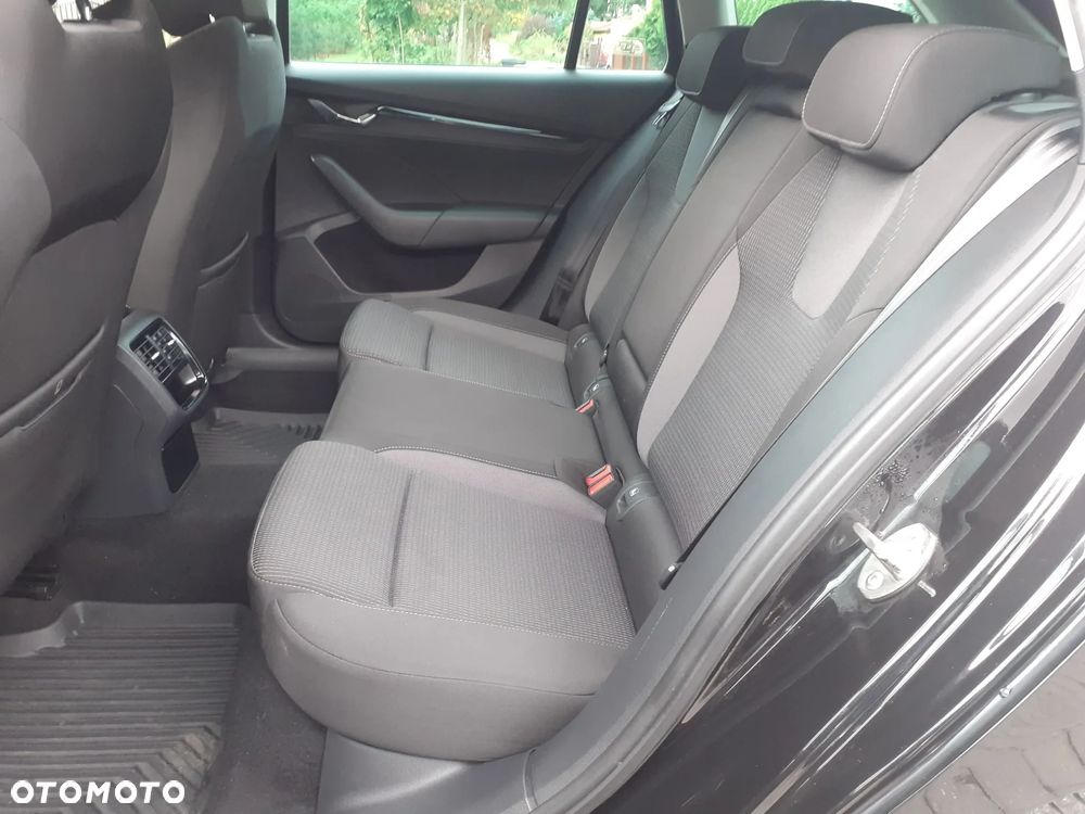Skoda Octavia 1.5 TSI ACT Ambition - 21