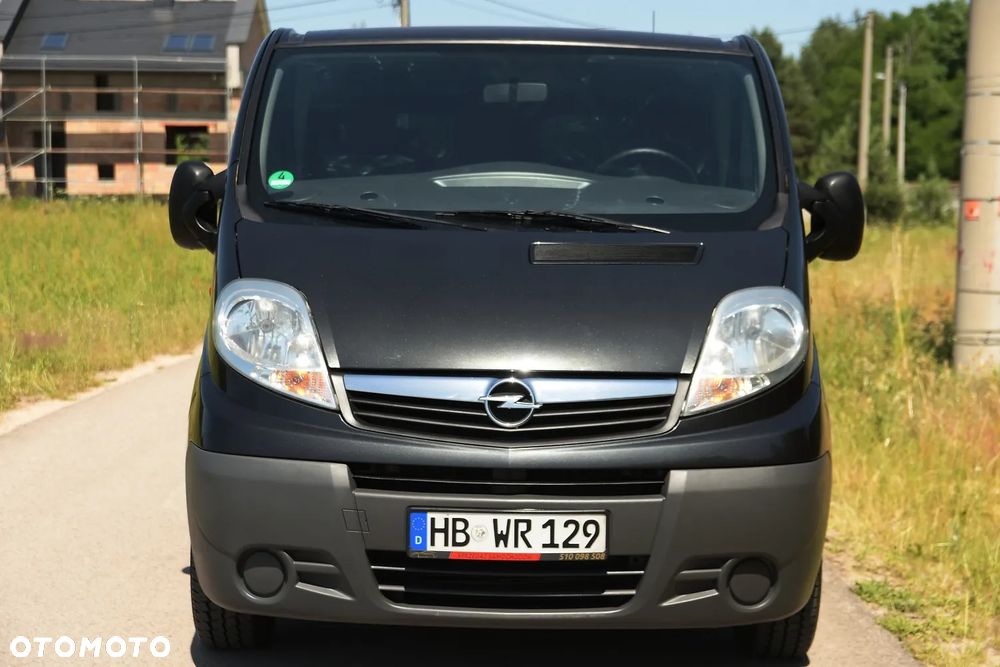Opel Vivaro - 12