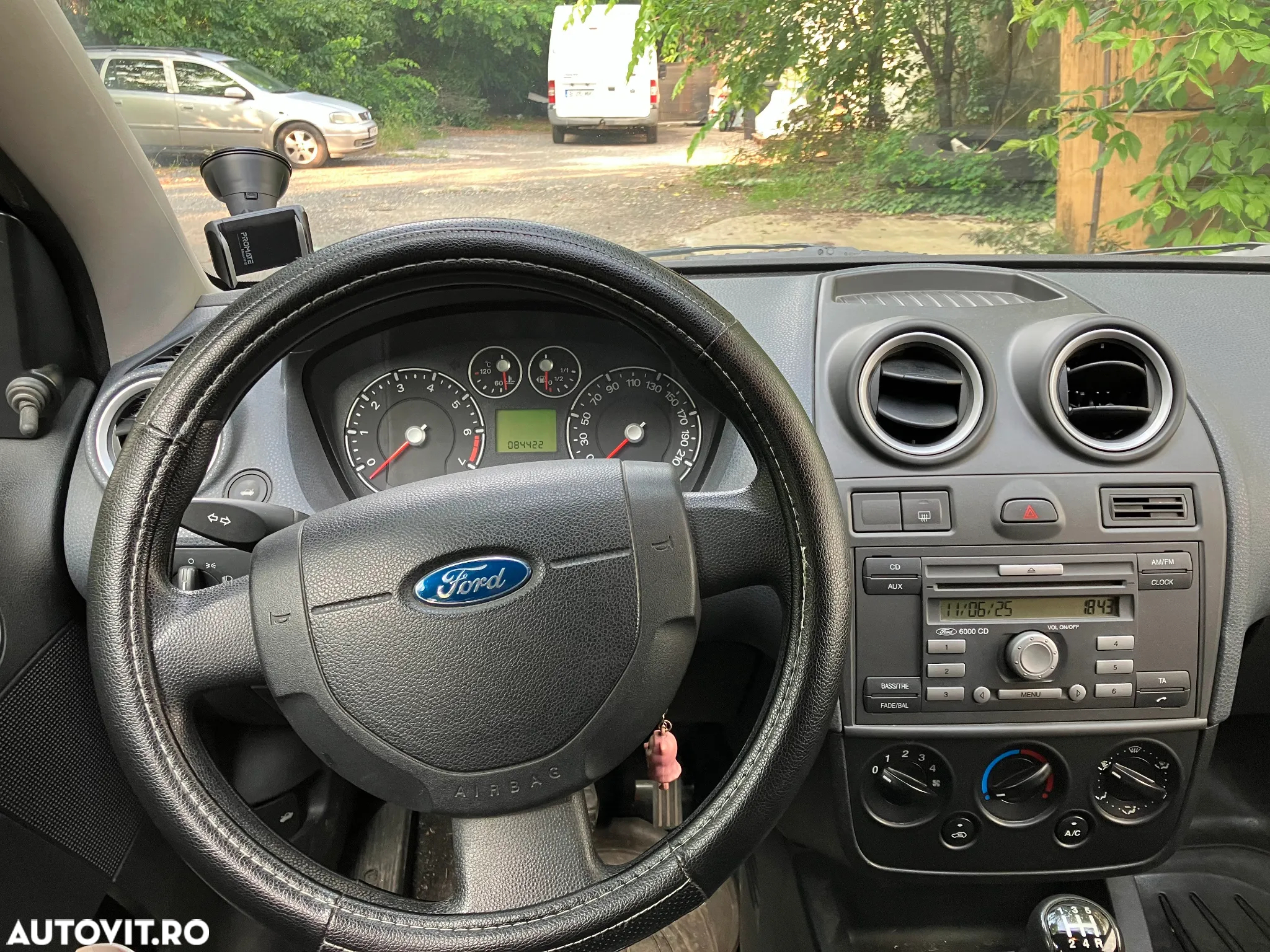 Ford Fiesta 1.4i Comfort - 3
