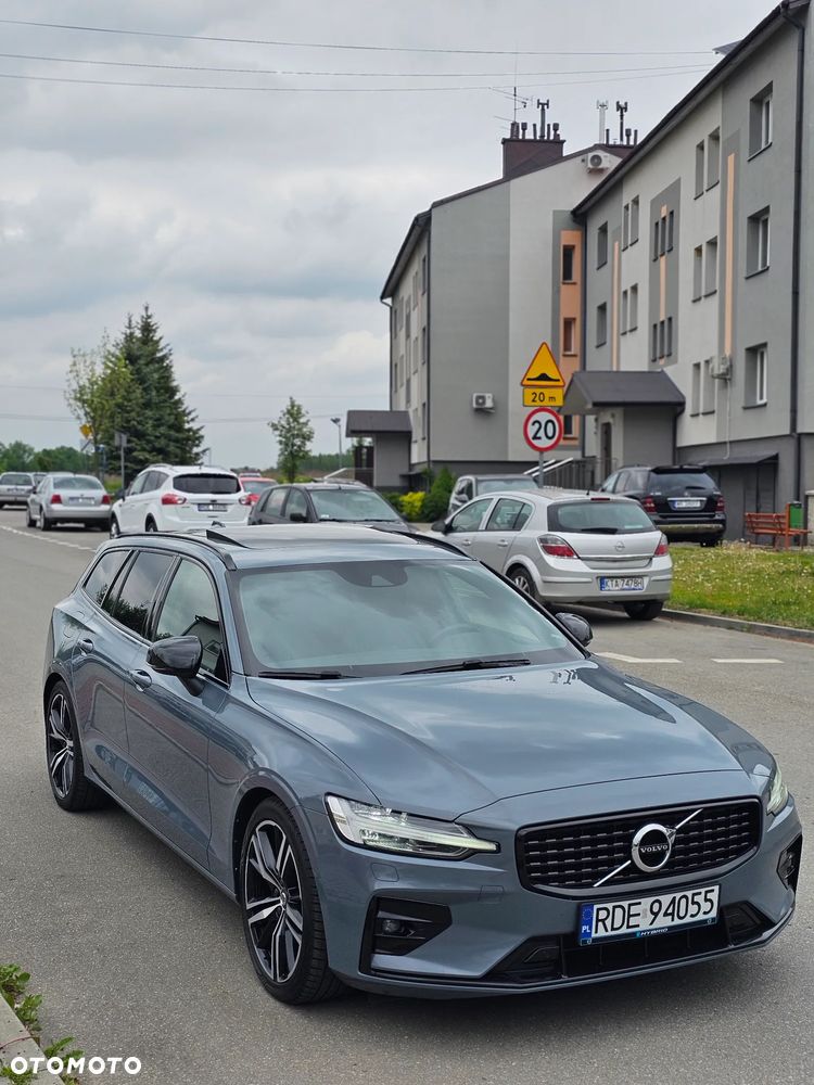 Volvo V60 B4 D Geartronic RDesign - 2