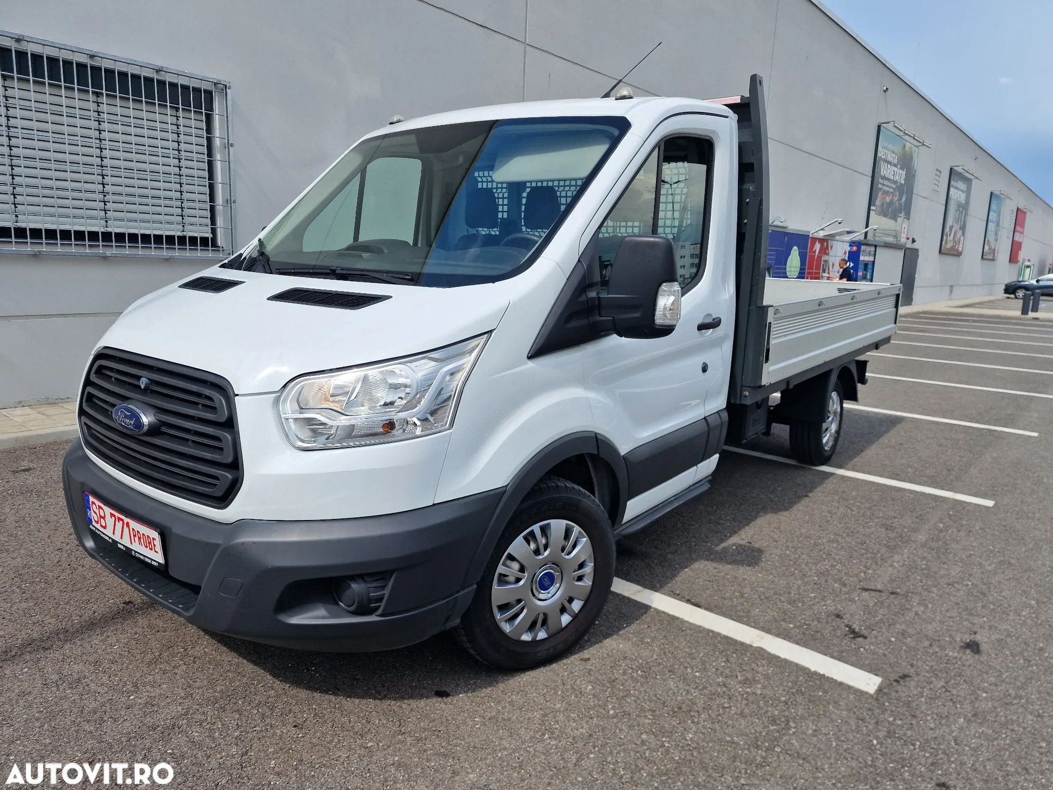 Ford Transit - 1