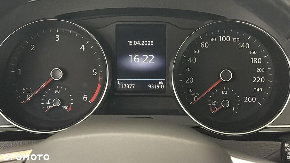 Volkswagen Passat 2.0 TDI EVO Business - 15