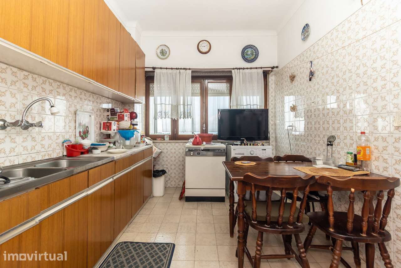 Apartamento T3 em Beato, Lisboa com excelente localização - Grande imagem: 4/26