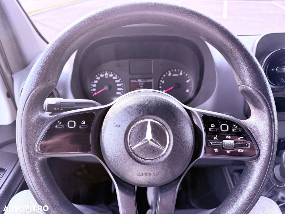 Mercedes-Benz Sprinter (BlueTec) 906.233 BlueEFFICIENCY - 21