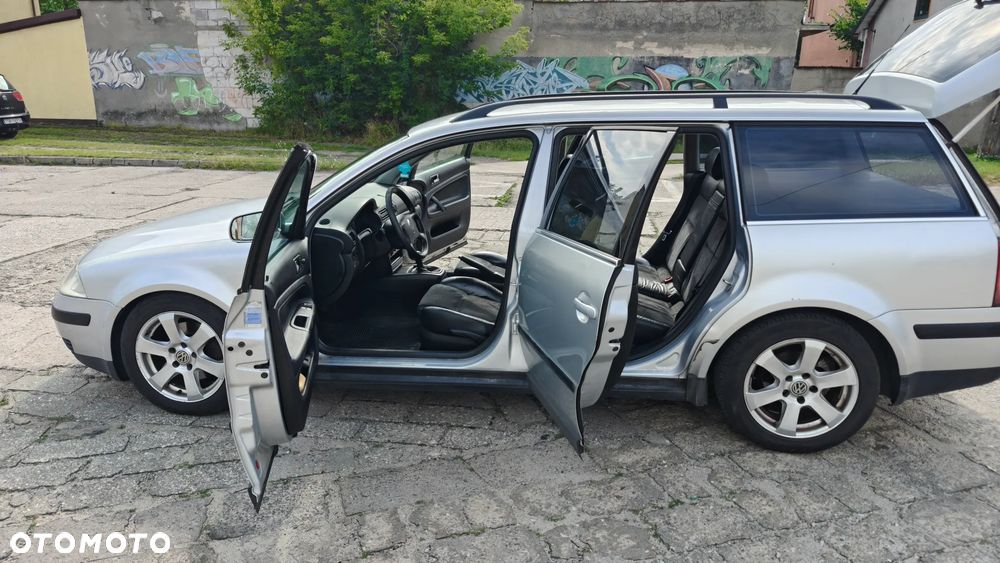 Volkswagen Passat 1.8T - 6