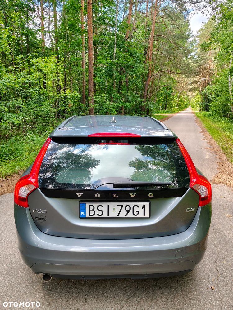 Volvo V60 D2 Drive-E Kinetic - 6