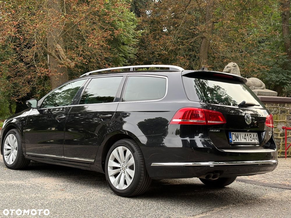 Volkswagen Passat 2.0 TDI DSG BlueMotion Technology R-Line - 2