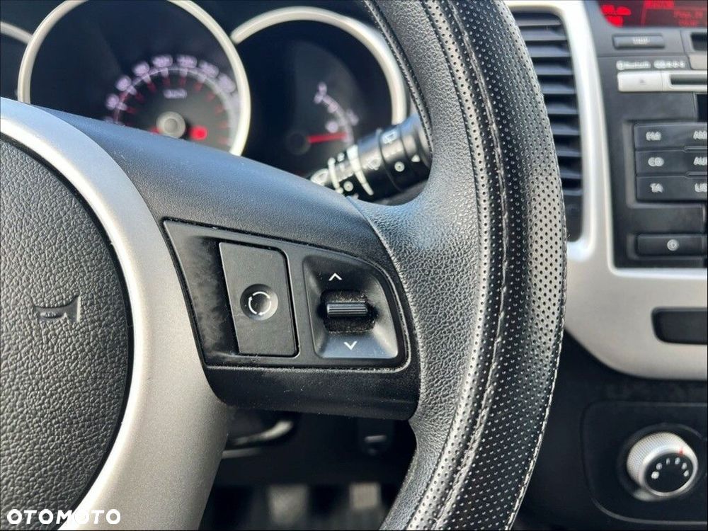 Kia Venga 1.6 M - 15