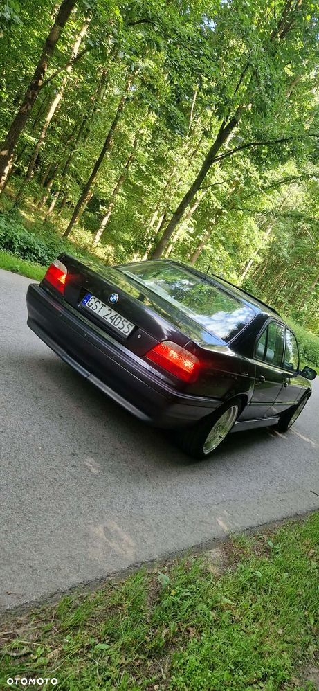 BMW Seria 7 - 6
