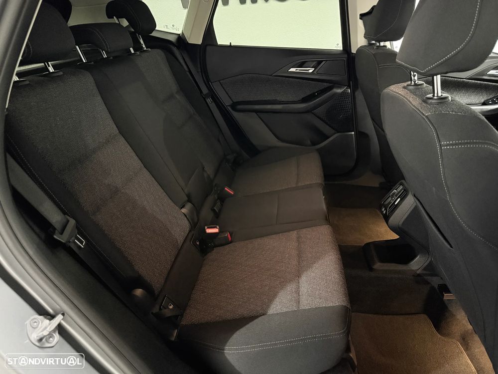 BMW 218 Active Tourer d Auto - 11