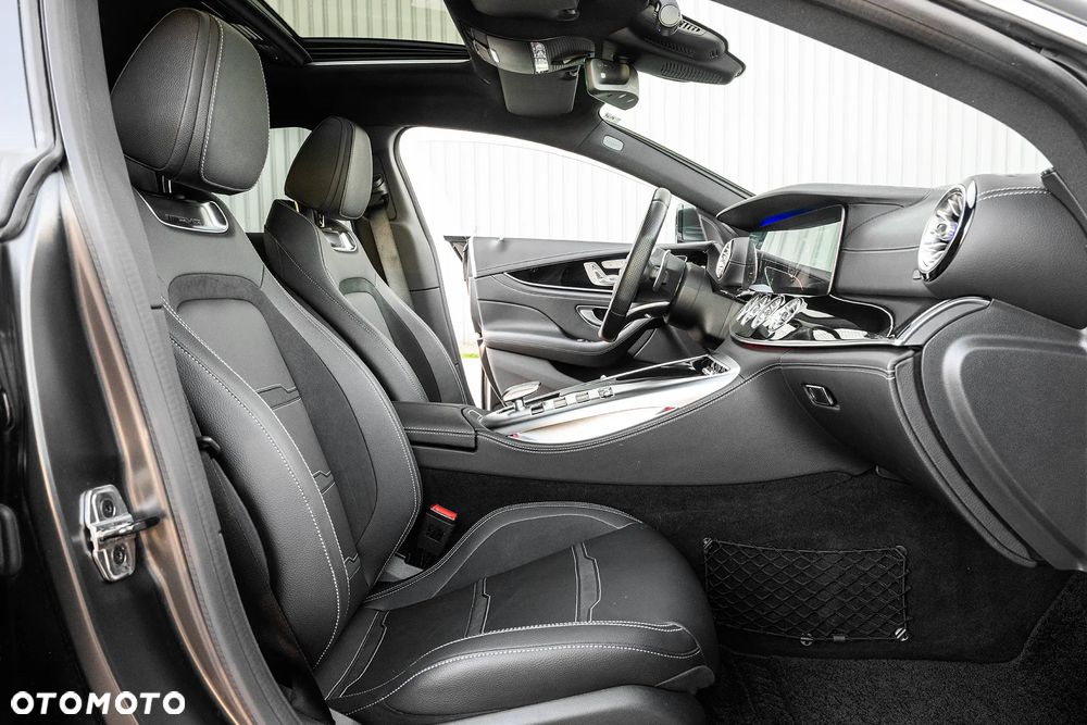 Mercedes-Benz AMG GT 43 Speedshift TCT 9G - 17