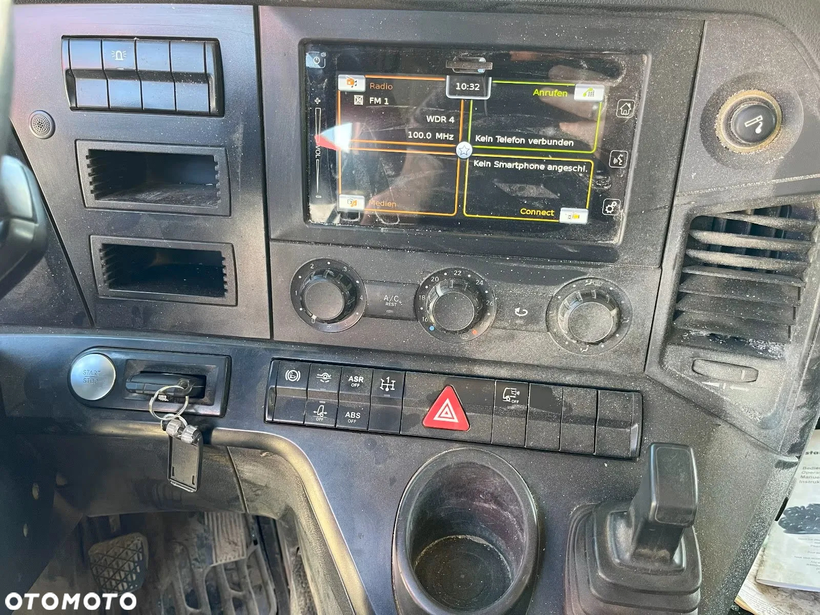Mercedes-Benz Arocs 3246 / 8x4 / Trójstronna Wywrotka / Bordmatic / Euro 6 / Uszkodzony - 13