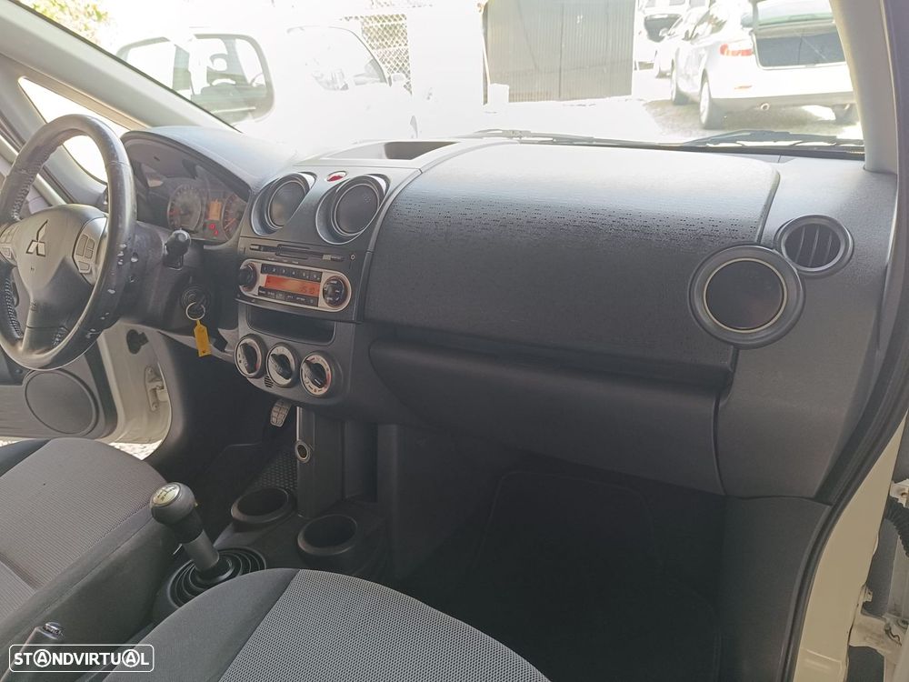 Mitsubishi Colt 1.3 Instyle - 9