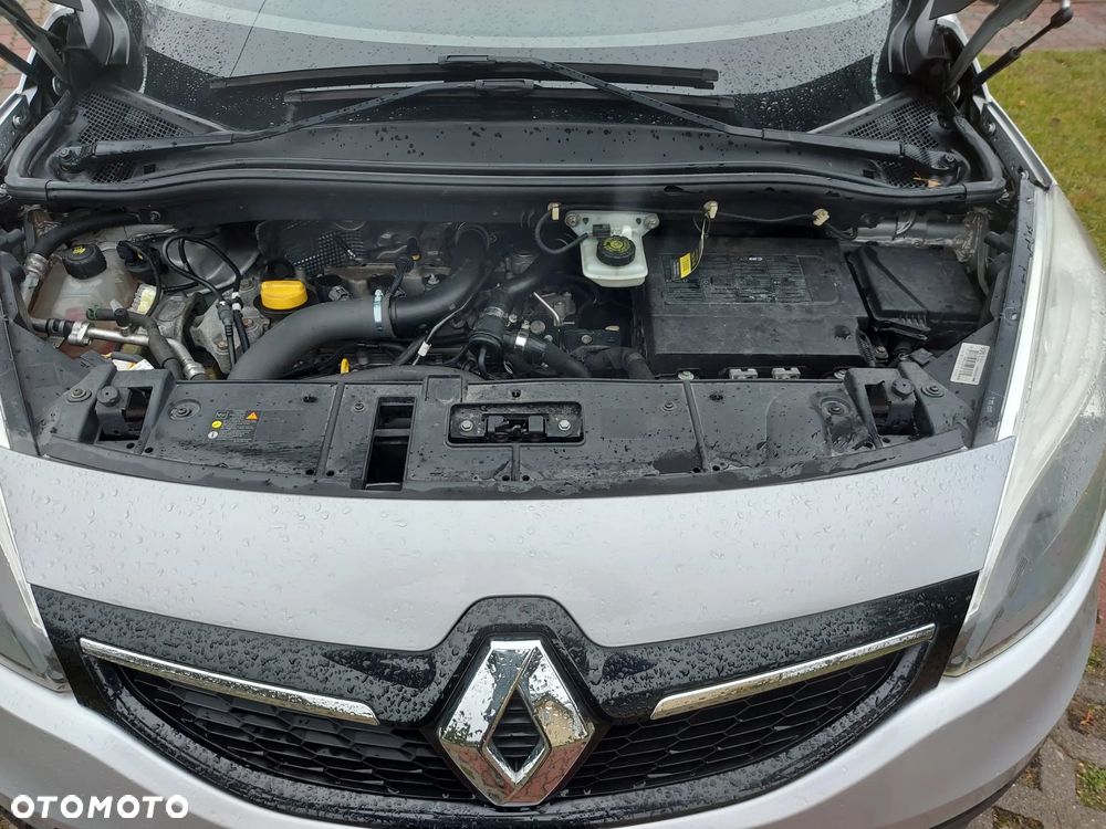 Renault Scenic ENERGY TCe 115 S&S Xmod Bose Edition - 17