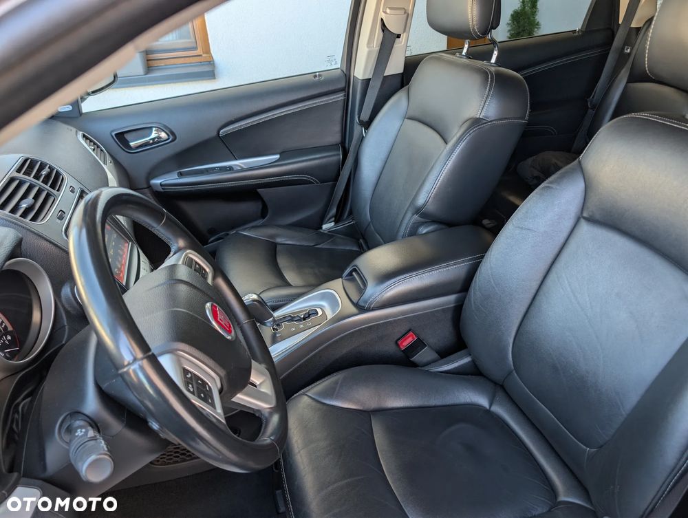 Fiat Freemont 2.0 Multijet 16V DPF Automatik Allrad Lounge - 4