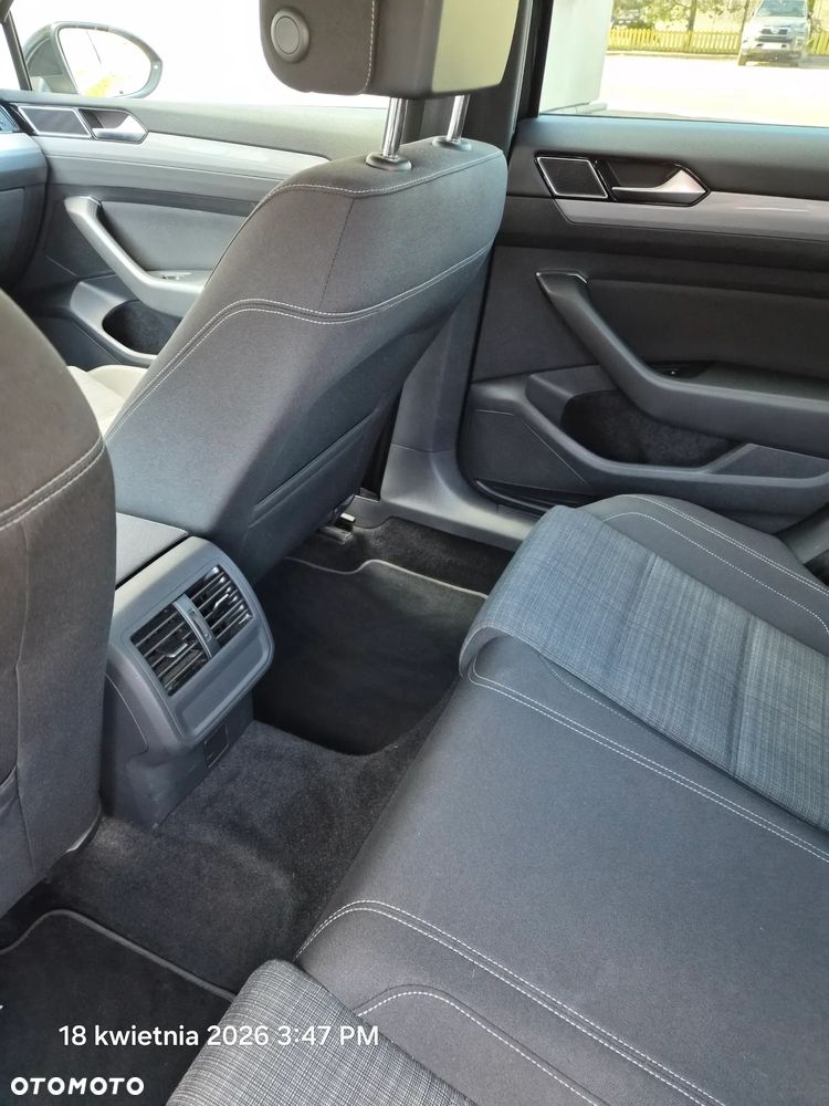 Volkswagen Passat 1.5 TSI EVO Business DSG - 9