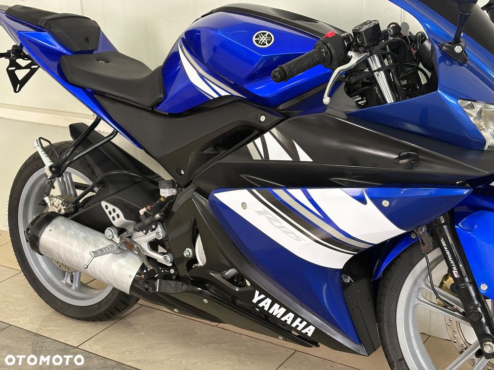 Yamaha YZF - 7